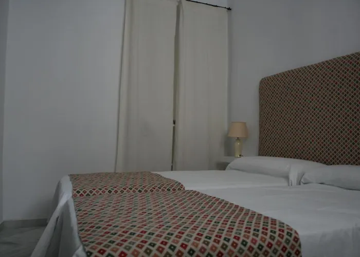 Casa S. XIX En Pleno Centro De Carmona